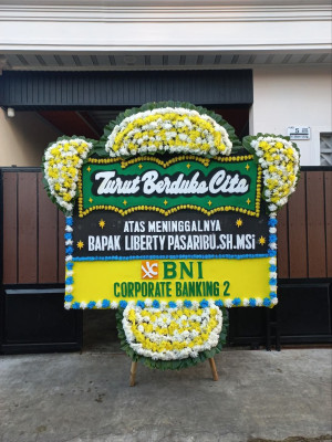 Papan Bunga Duka di Pariaman Tengah