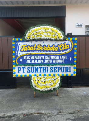 Papan Bunga Duka di Pariaman Tengah